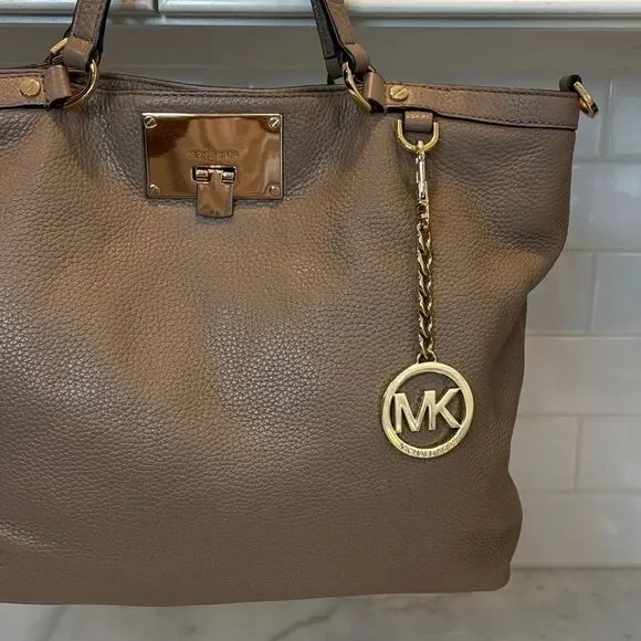 Michael Kors Bag Purse Handbag Leather Channing Large Pebbled Satchel Tote Bag - Picture 4 of 16